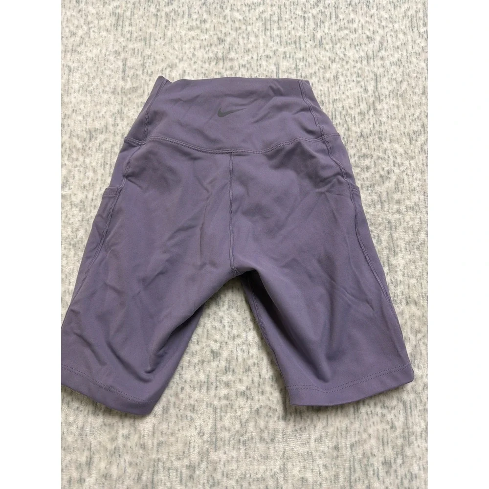 Nike One Dri-FIT Womens High Rise 8